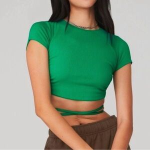 ALO RIBBED MANIFEST SHORT SLEEVE (NWT)